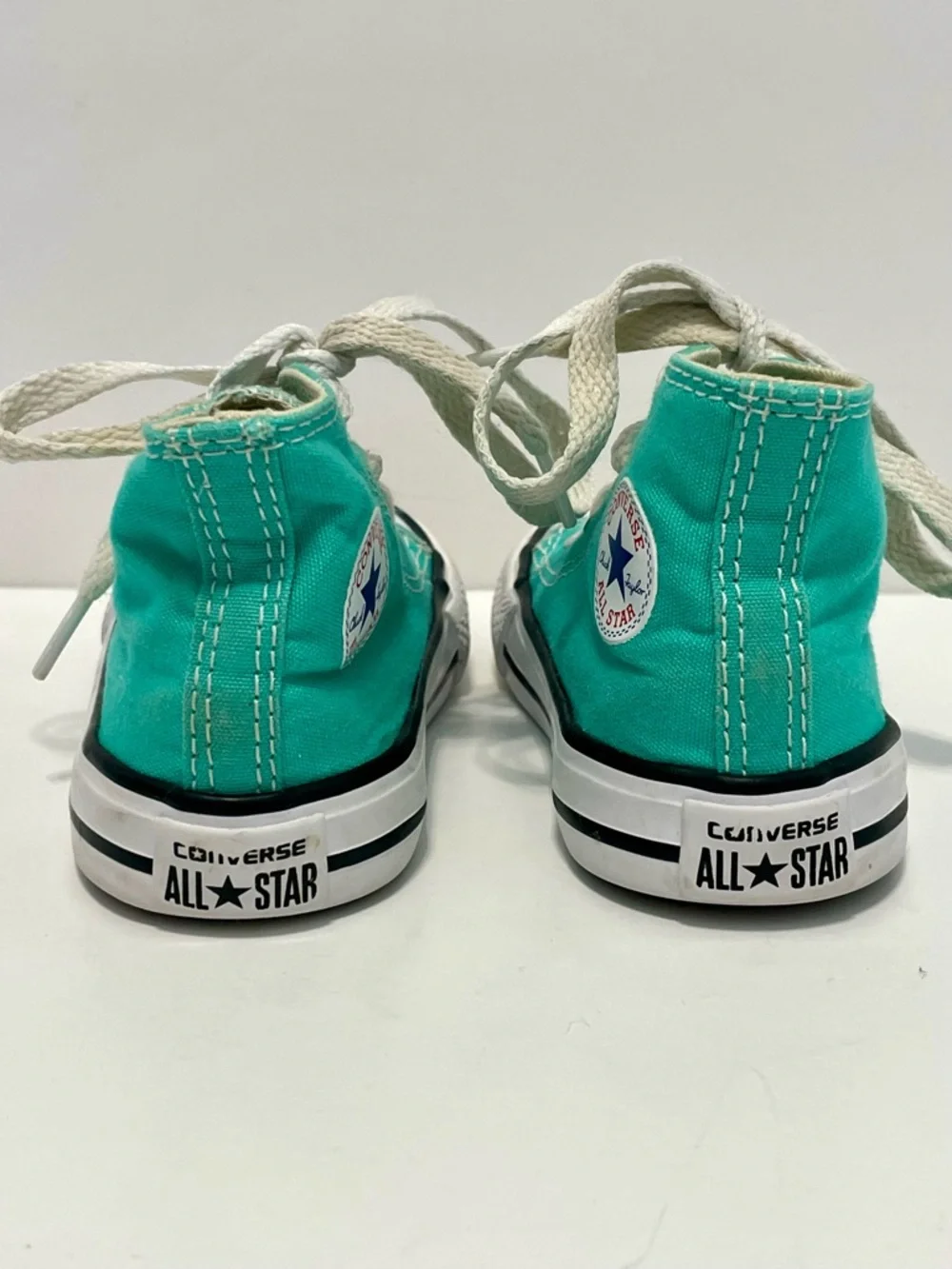 Converse All Star Chuck Taylor Classic High Top Kids Sneakers Youth Size 5 Teal